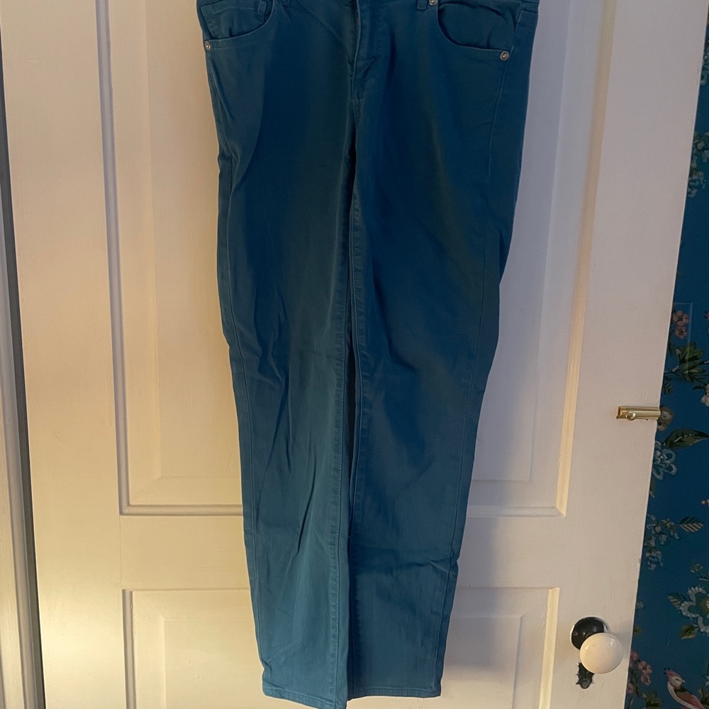 LOFT Women's Straight Leg Jeans in Blue